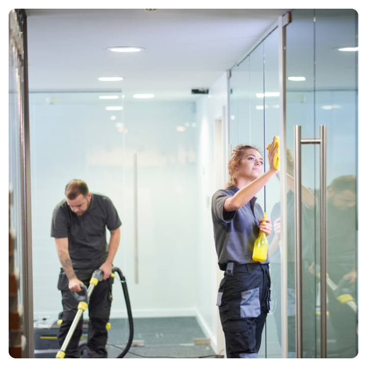 Routine house cleaning in Massachusetts – dusting, vacuuming, and floor mopping service